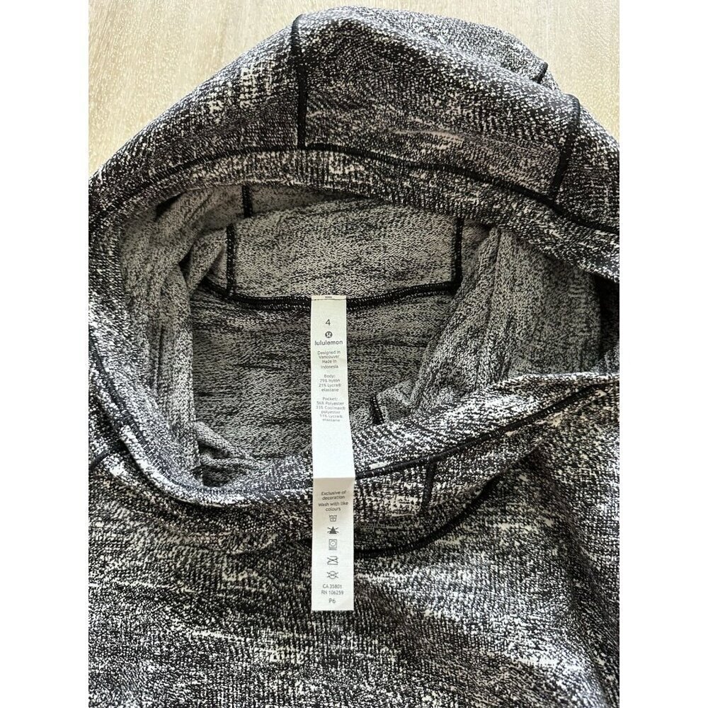 Lululemon Forever Endeavour Long Sleeve Hoodie Rush Jacquard Black White Size 4 - Picture 4 of 9